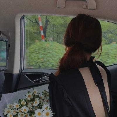 网红圈被曝隐婚生子，一个月机场画面流出